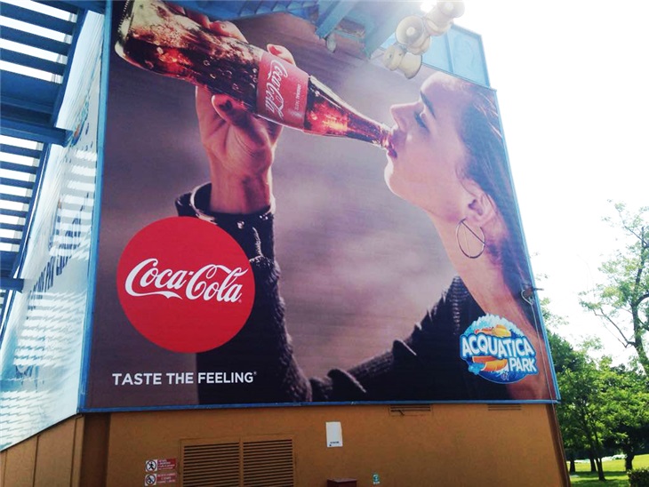 TOPCOLOR realized advertising of COCA-COLA at ACQUATICA PARK